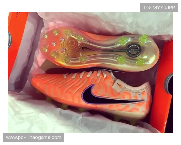 全球顶级球星专用足球鞋大汇总 各品牌独特设计与技术解密